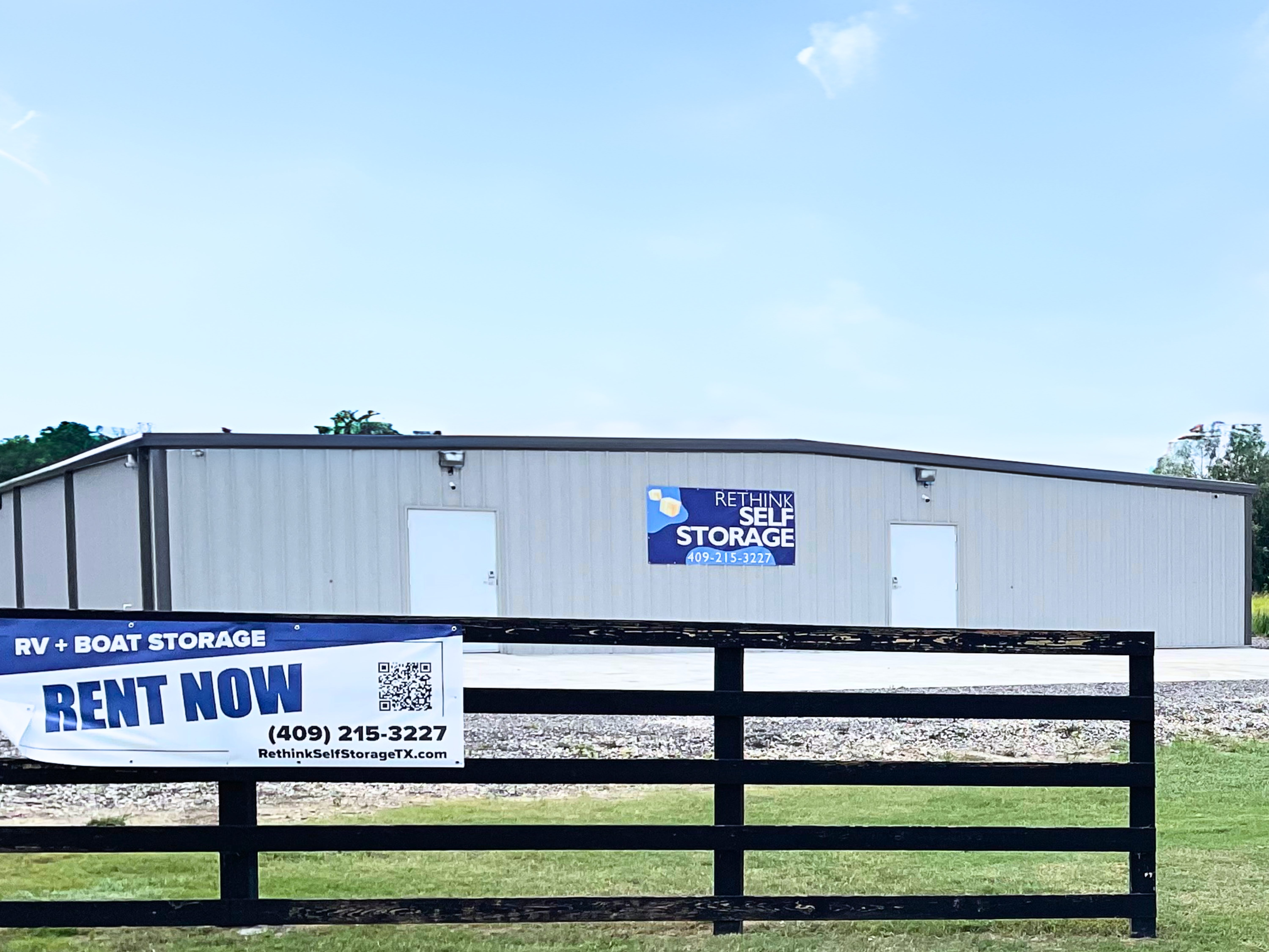 secured units in Hamshire, TX